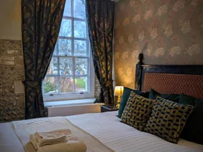 Hitchin Priory Hotel - Image 3