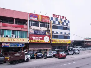 Royals Star Hotel - Image 5