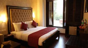 Hotel Taj Villa - Image 5