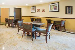 Ex Baymont by Wyndham Beckley - Image 3