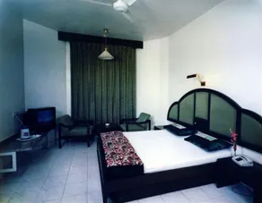 Hotel Ashish Plaza - Image 5