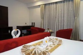 Hotel Mumbai House - Image 2