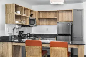CANDLEWOOD SUITES CHATTANOOGA EAST - Image 5