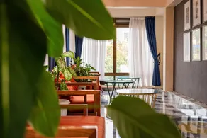 Las Vegas Garden Hotel - Image 4