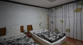Dream of City Motel - Image 1