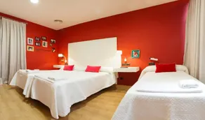 Hostel Calatrava Luxury - Image 4