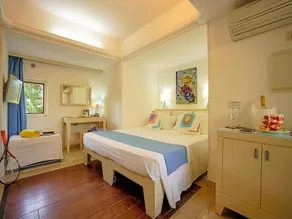 Hotiday Torre Santo Stefano Resort - Image 4