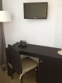 Tag Hotel - Image 3