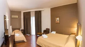 Achillion Hotel - Image 3
