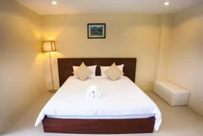 Jjw House - Image 4