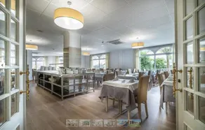 Hotel Ton - Image 2