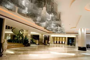 Southern Club Hotel Guangzhou - Image 2