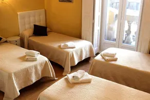 Hostal Montecarlo - Image 2