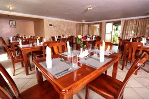 Longview Suites Hotel - Image 4