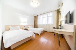 Hanting Hotel (Shanghai Lujiazui Zhangyang Road) - Image 2