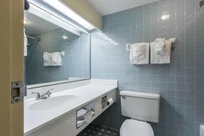 Greenstay Hotel Joplin Missouri - Image 2