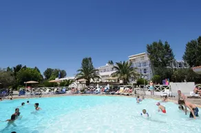 Grand Bleu Beach Resort - Image 4