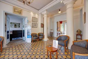 Nouvel Hotel - Image 3