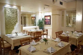 Achillion Hotel - Image 2