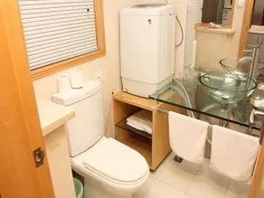 International Service Apartment - Image 3