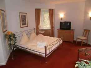 Hotel & Tagungszentrum Schloss Breitenfeld - Image 3