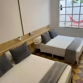 Cordova Hostel Medellín - Image 2