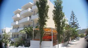 Iolkos Hotel - Image 4
