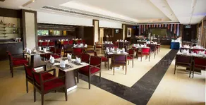 Golden Tulip Chandigarh Panchkula - Image 3