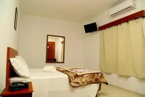 Hotel Petrov - Image 2