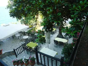 Eden Hotel - Image 4