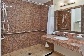 Best Western Plus Columbus Ft. Benning - Image 3
