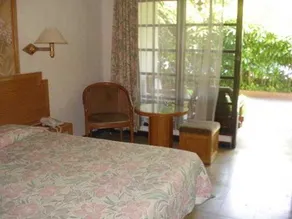 Ari Putri Hotel - Image 5
