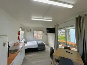 Belvedere Caravan Park - Image 5