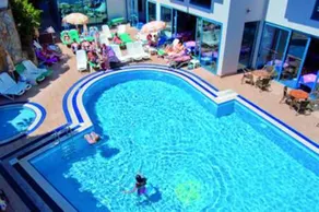 Karat Hotel - Image 4