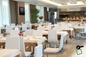 Hotiday Hotel Milano Marittima - Image 5