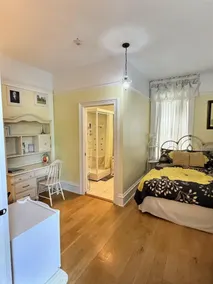Lasalle Guest House - Image 3