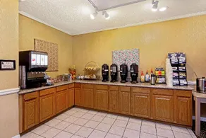 La Quinta Inn by Wyndham Berkeley - Image 4