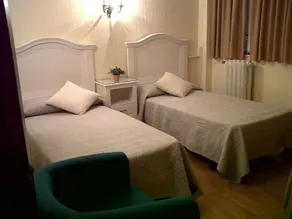 Hostal Montecarlo - Image 4