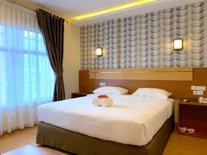 Parma Star Hotel - Image 2