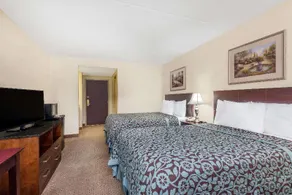 Days Inn by Wyndham Indianapolis Castleton - Image 5