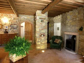 Le Querciolaie - Three Bedroom - Image 2
