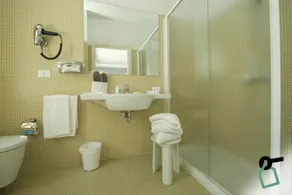 Hotiday Hotel Milano Marittima - Image 4