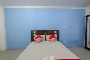 Super OYO 3747 Comfort Residence - Image 4