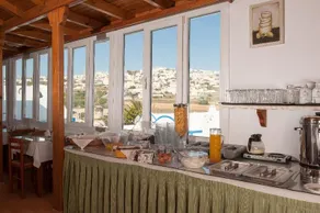 Milos Villas Hotel - Image 3
