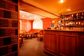 Moorhill House - Image 5