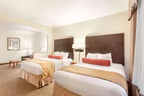 Best Western Plus Ellensburg Hotel - Image 2