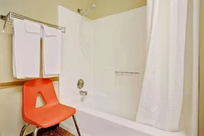 Days Inn by Wyndham Monticello - Image 2