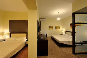 Kallirroe Hotel - Image 5