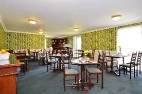 Hillgrove Accommodation - Image 2