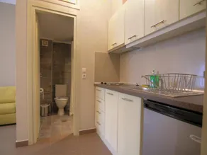 Ntinas Luxyry Apart Hotel - Image 4
